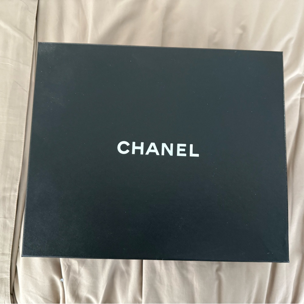 Chanel Black Shoe Box with White Label